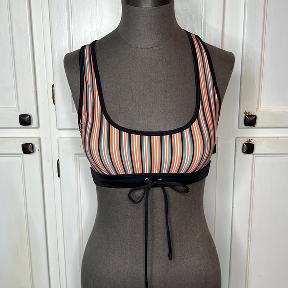Reversible two piece bathing suit Fae Swim Bikini multicolored stripe & Black - Picture 12 of 14